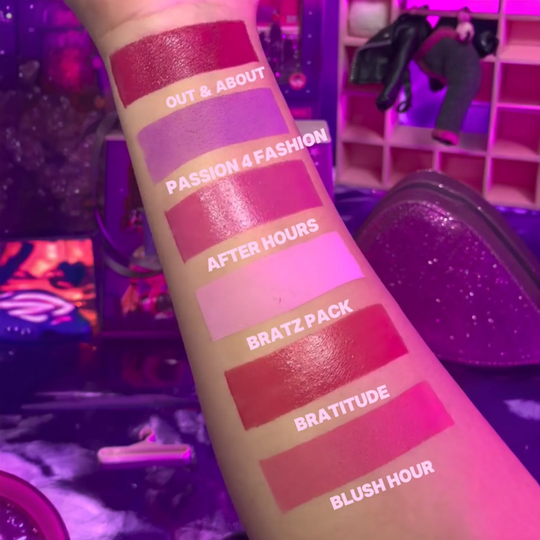 Bratz x Glamlite Shop 'Til We Blush Palette - Image 3