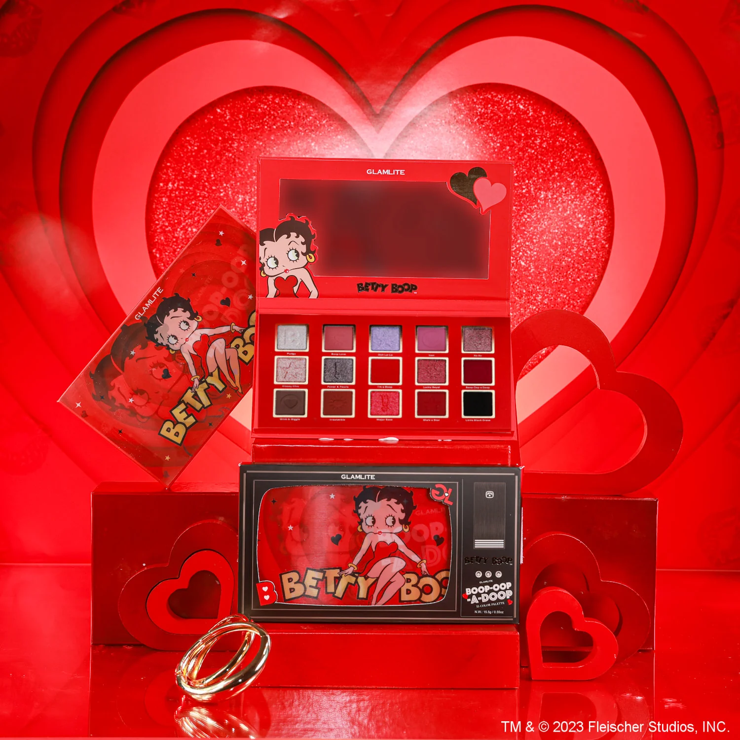 Betty Boop™ 3-Piece Makeup Set - Image 3