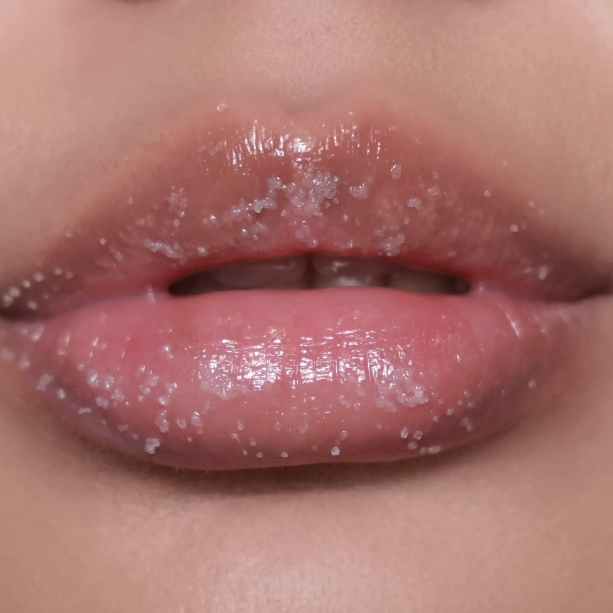 The Lord of the Rings x Glamlite Evenstar Lip Treatment - Image 5
